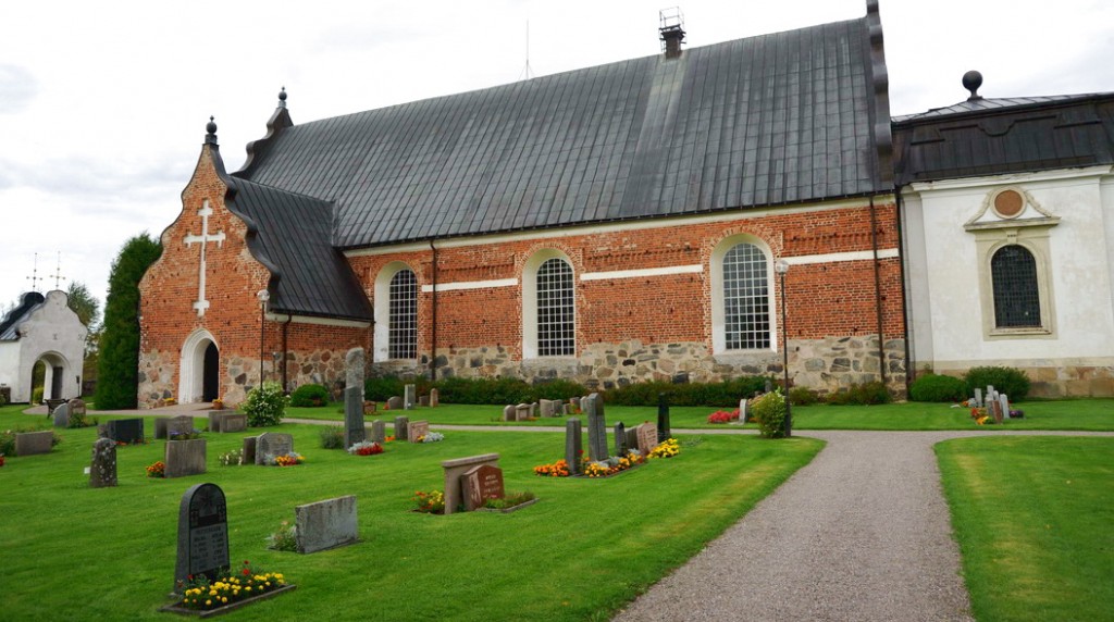 Österlövsta kyrka